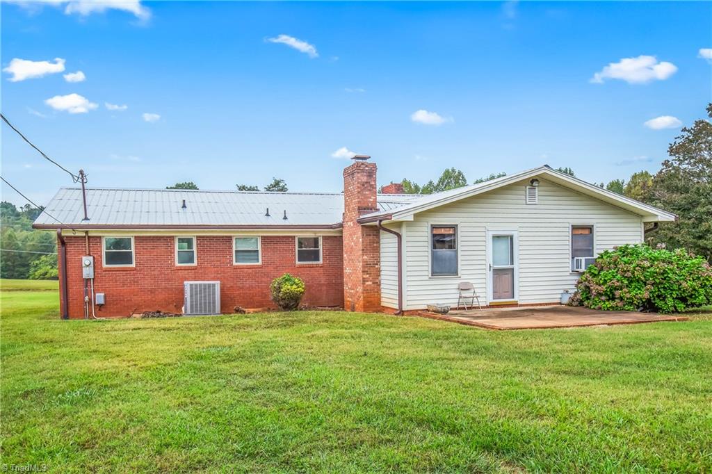 3445 Ayersville Road