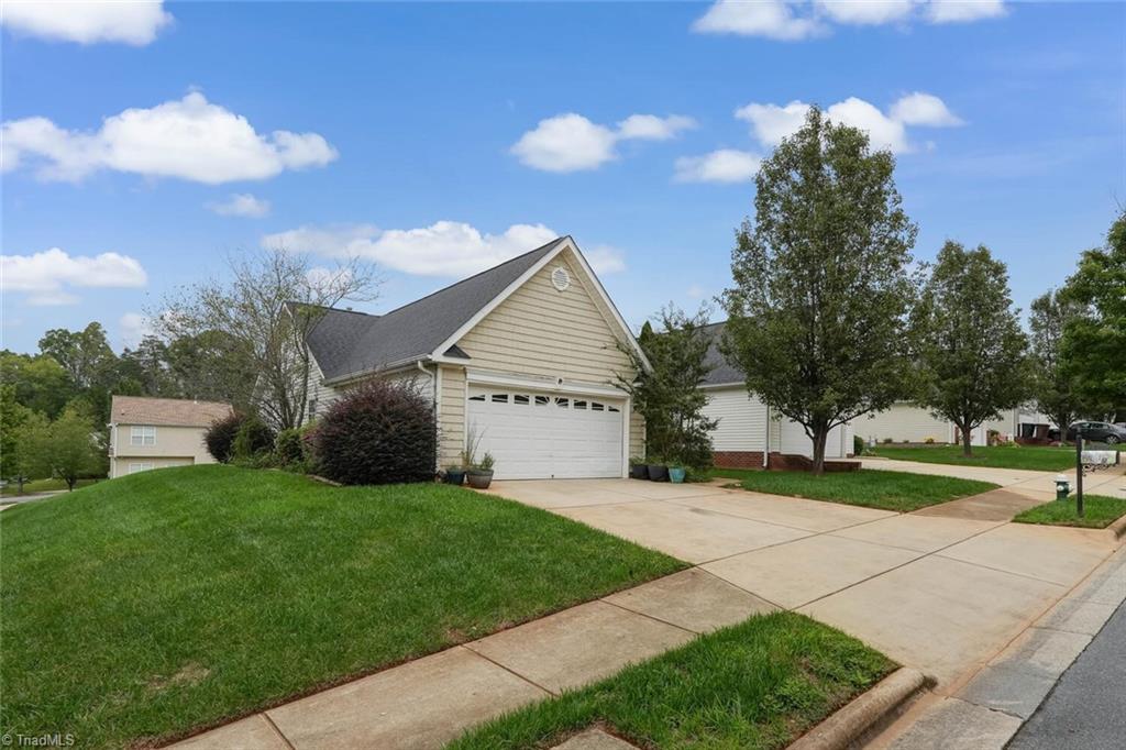 5601 Roundup Circle