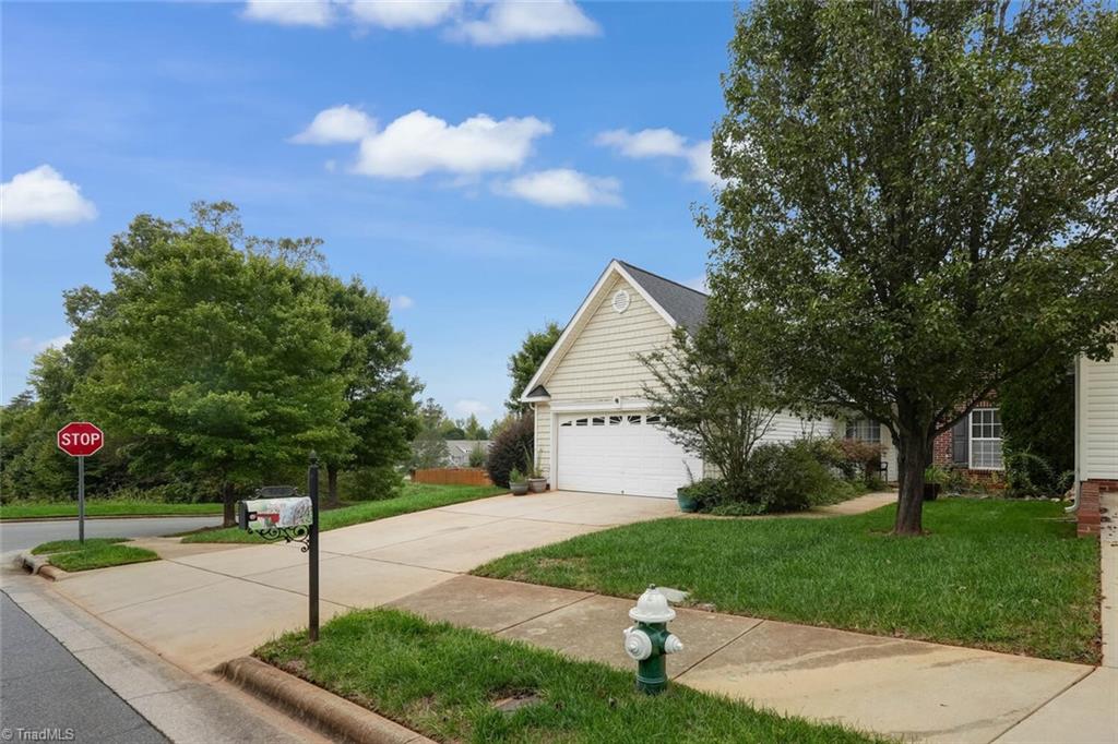 5601 Roundup Circle