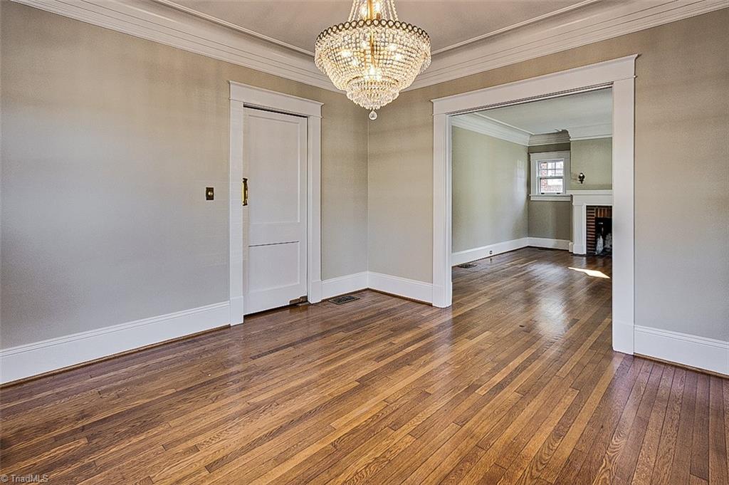 709 Mayflower Drive