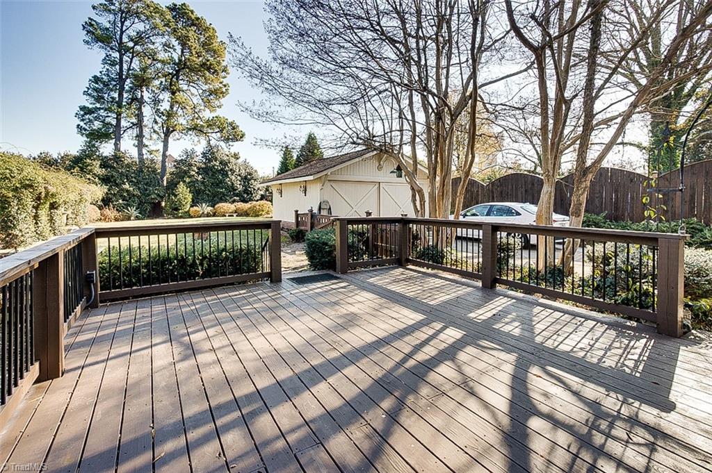 709 Mayflower Drive