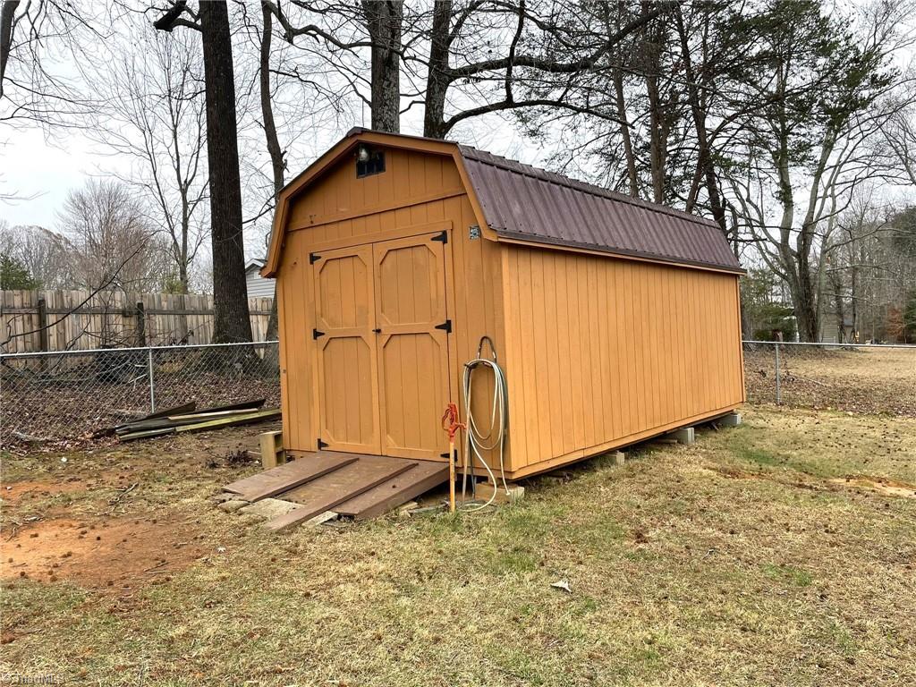 923 Grande Lane