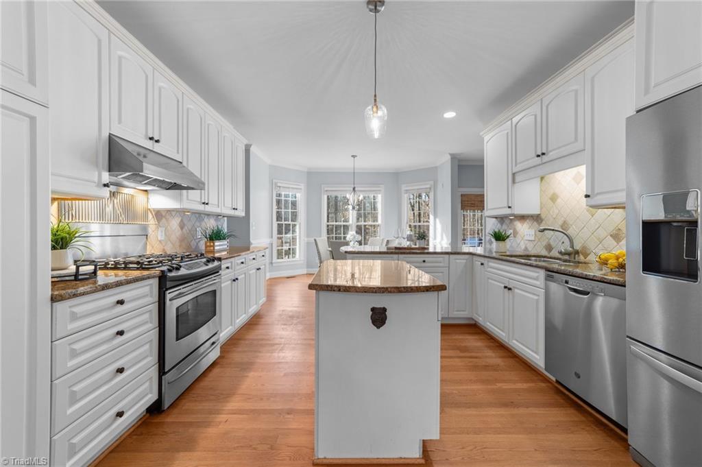 8403 Creeks Edge Court