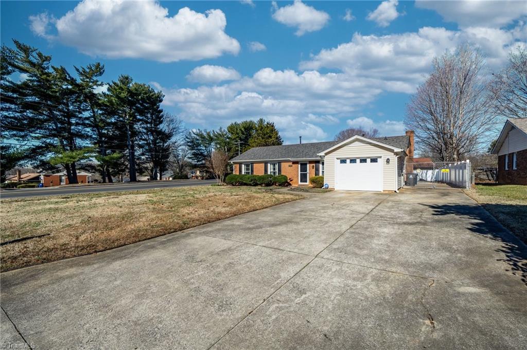 5001 Pressman Drive, Winston-Salem