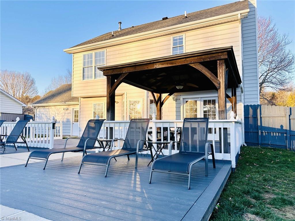 5911 Highland Grove Drive