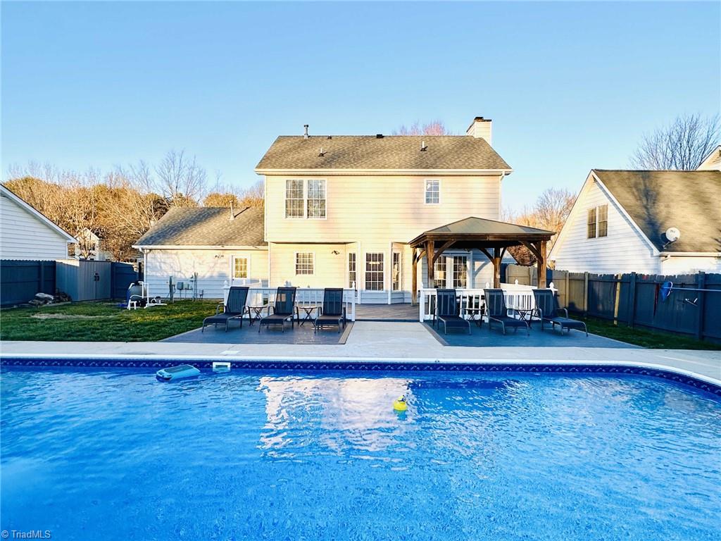 5911 Highland Grove Drive