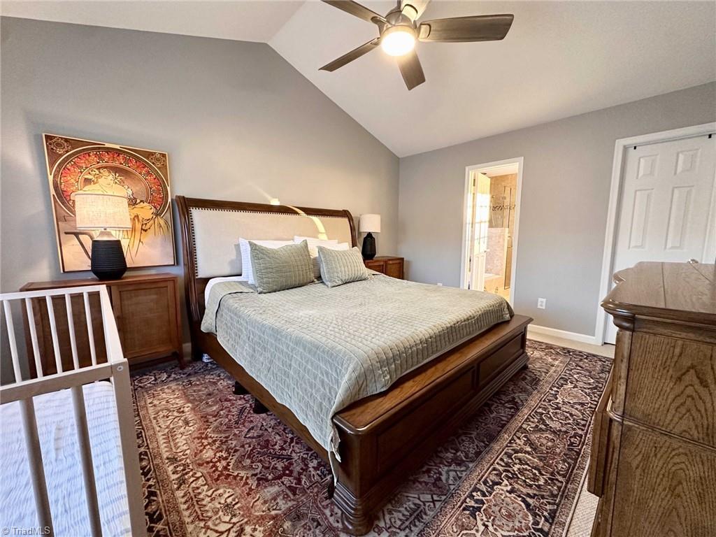 5911 Highland Grove Drive