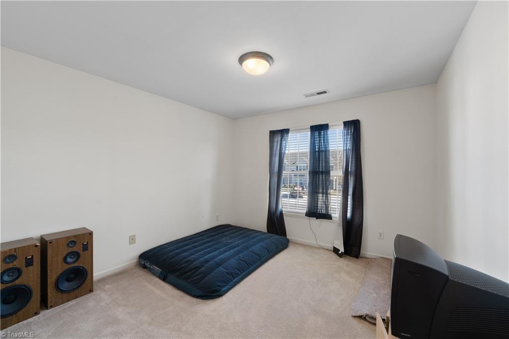 3966 Village Park Court, Winston-Salem