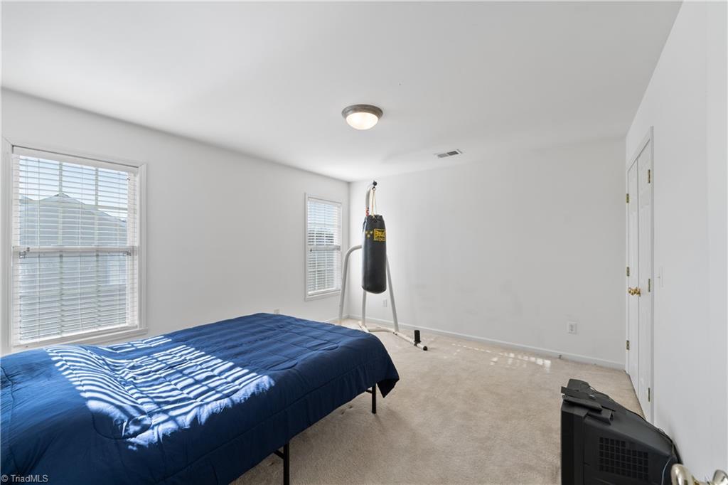 3966 Village Park Court, Winston-Salem