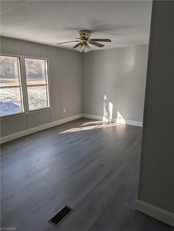 2930 Stoneside Circle