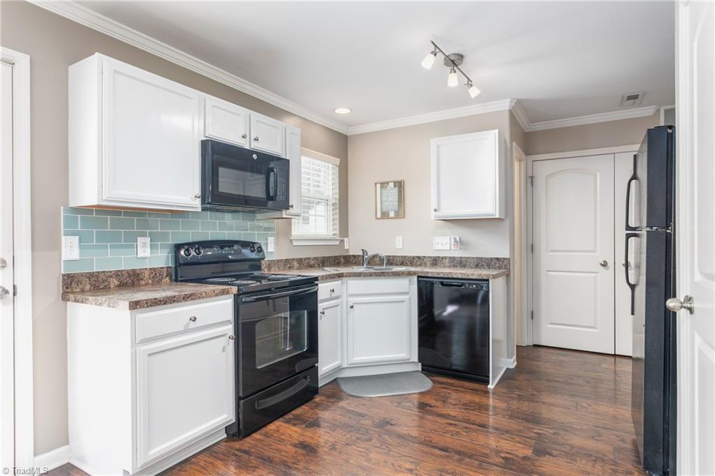 5424 Sky Hill Drive, McLeansville