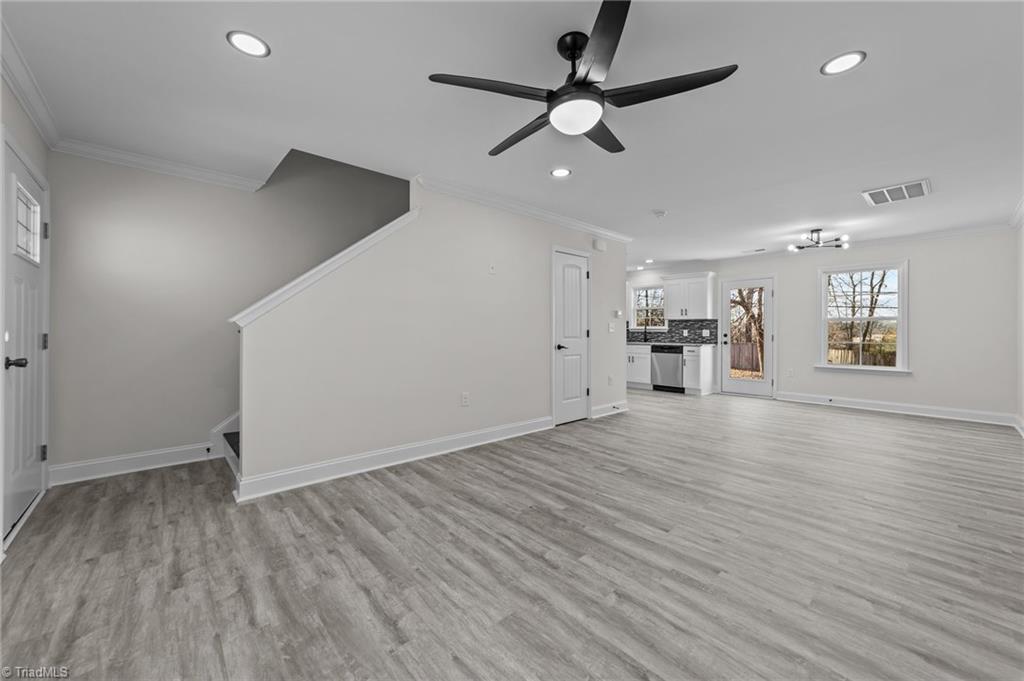 1607 Walnut Street