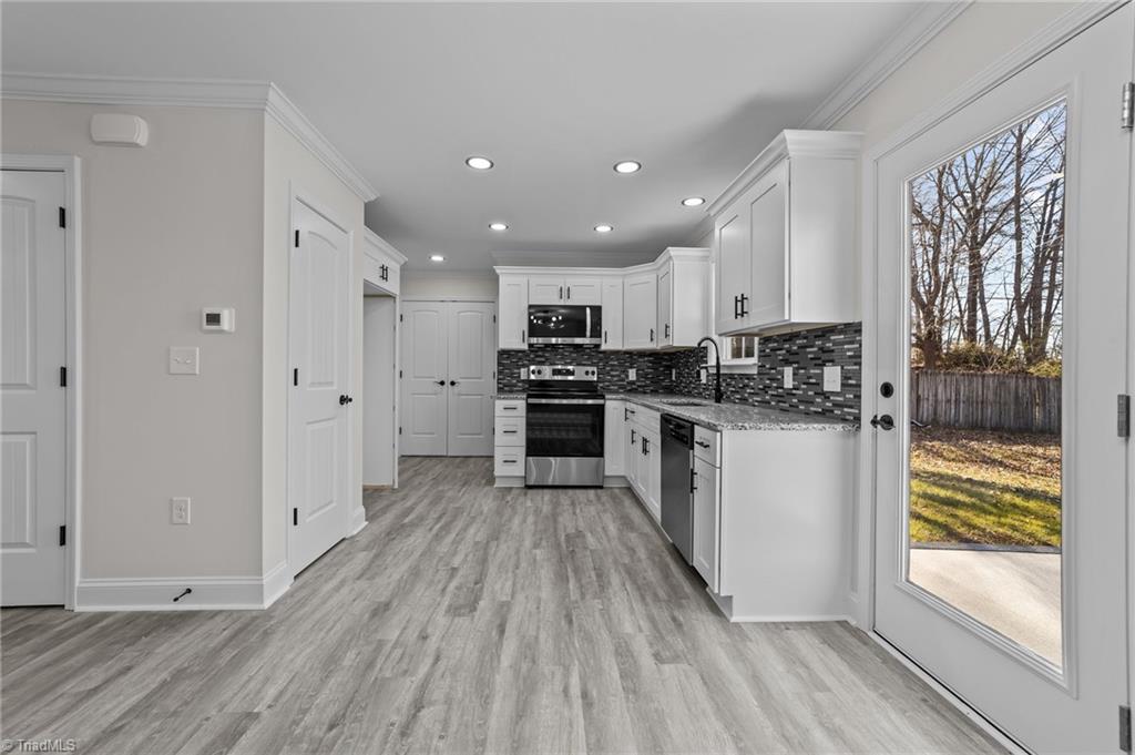 1607 Walnut Street