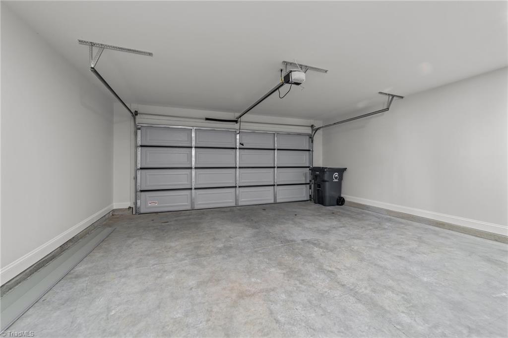 1607 Walnut Street