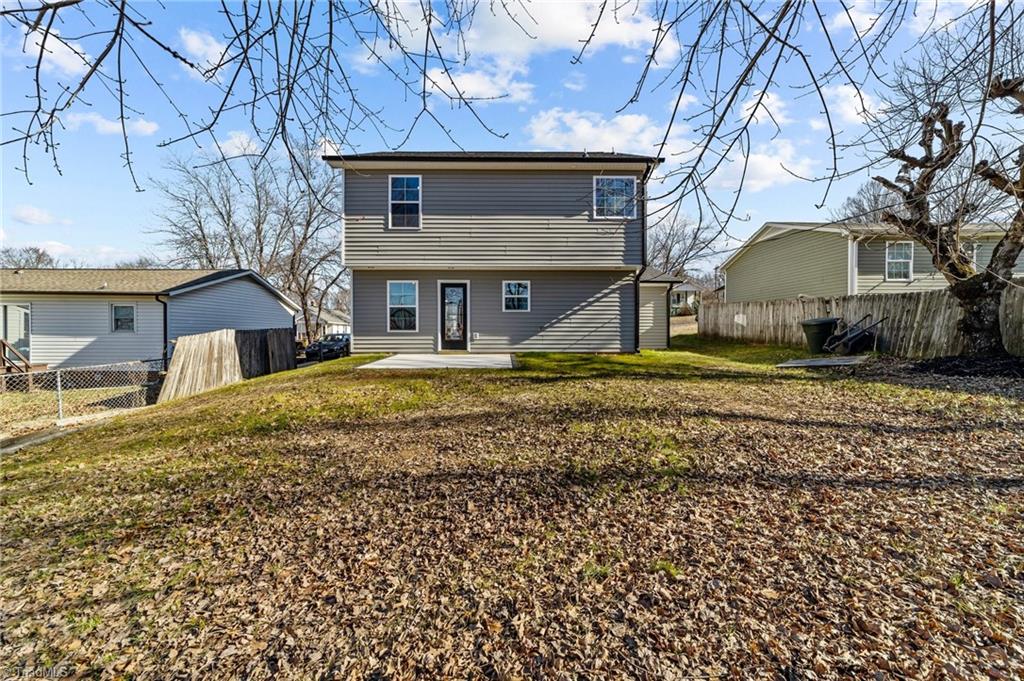 1607 Walnut Street