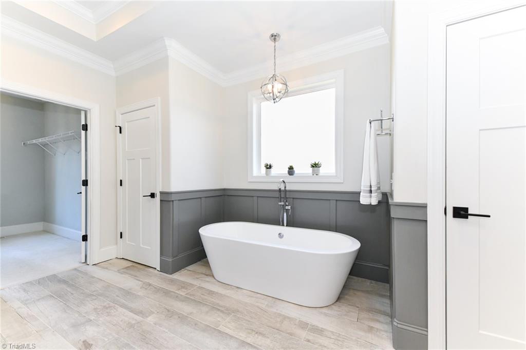 8107 Moores Mill Court