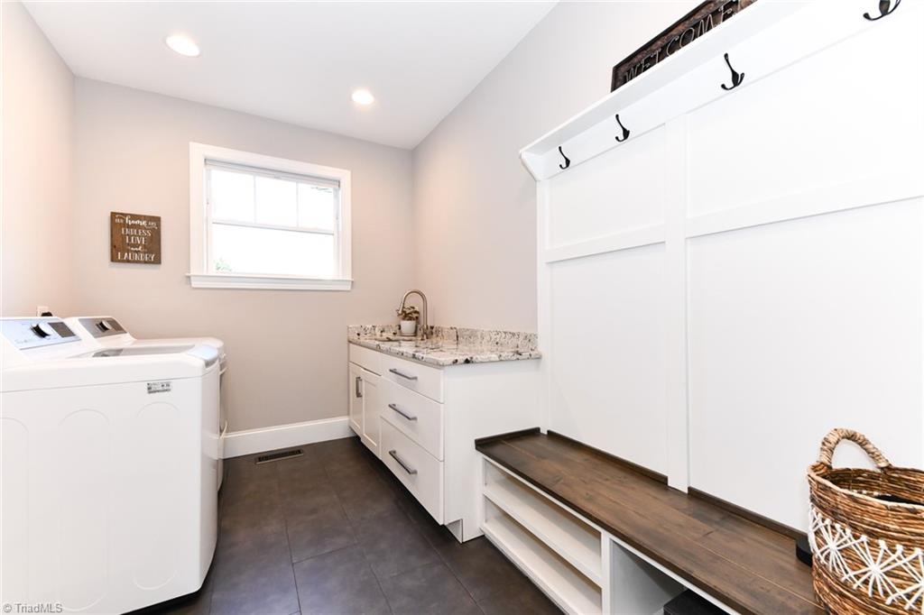 8107 Moores Mill Court