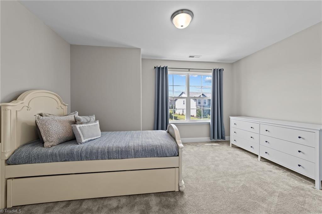 5638 Edgartown Street