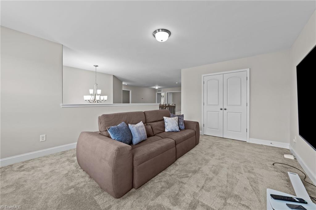 5638 Edgartown Street