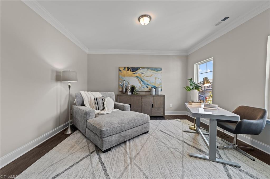 5638 Edgartown Street