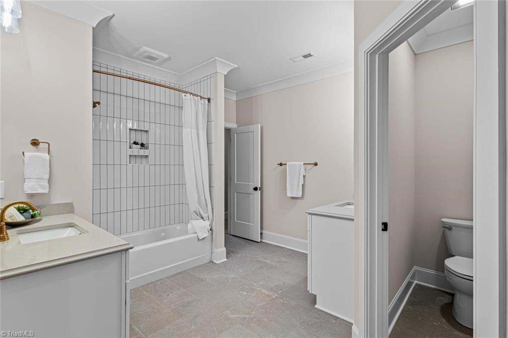 7020 Marseilles Court