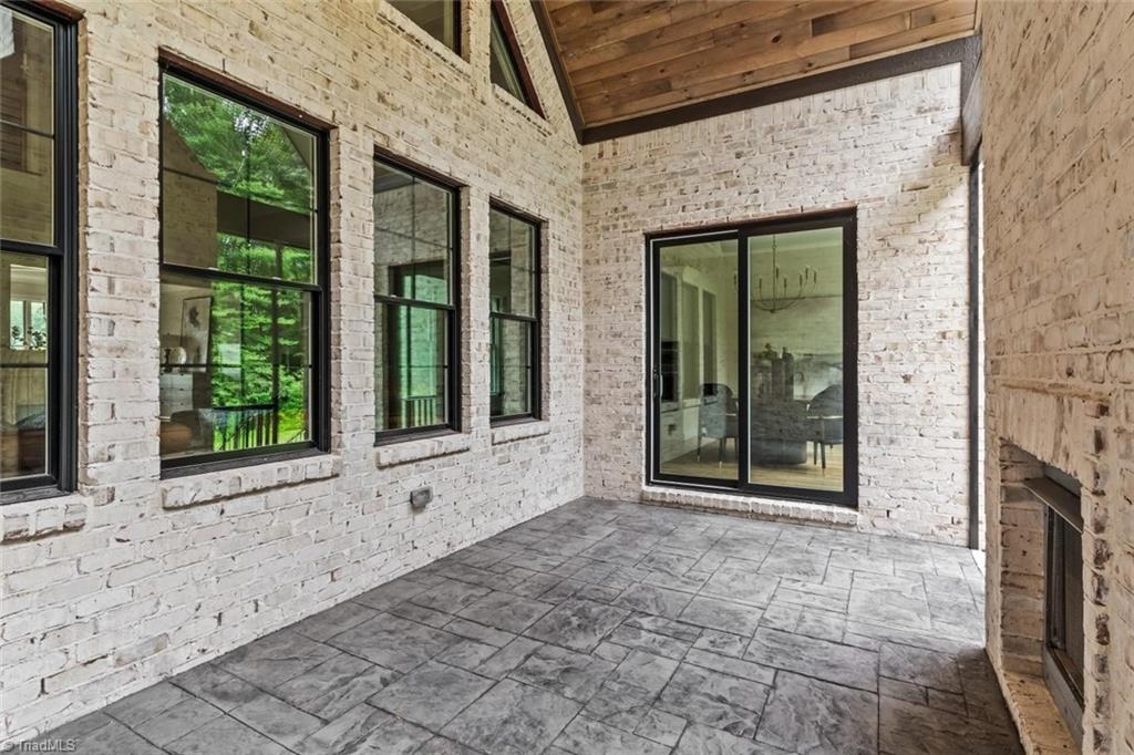 7020 Marseilles Court