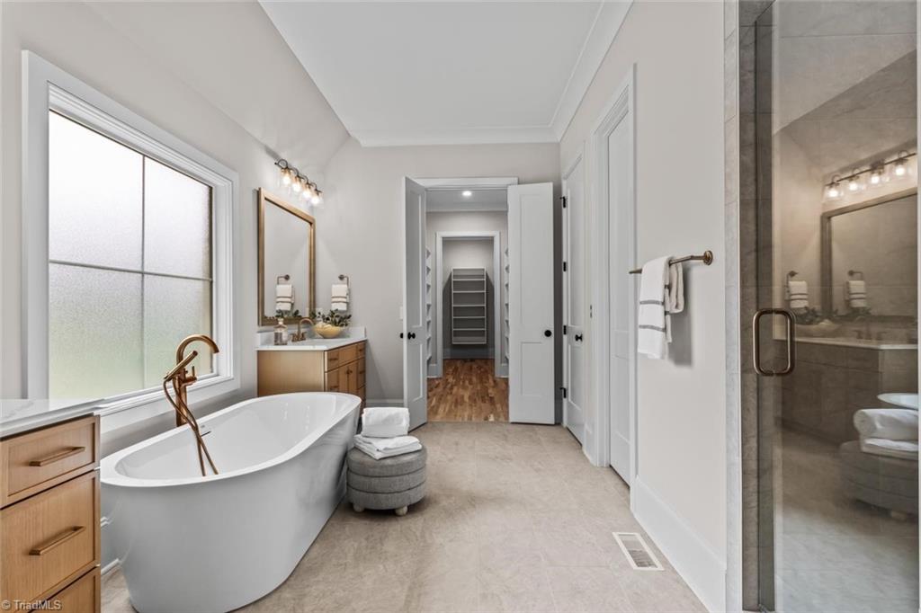 7020 Marseilles Court