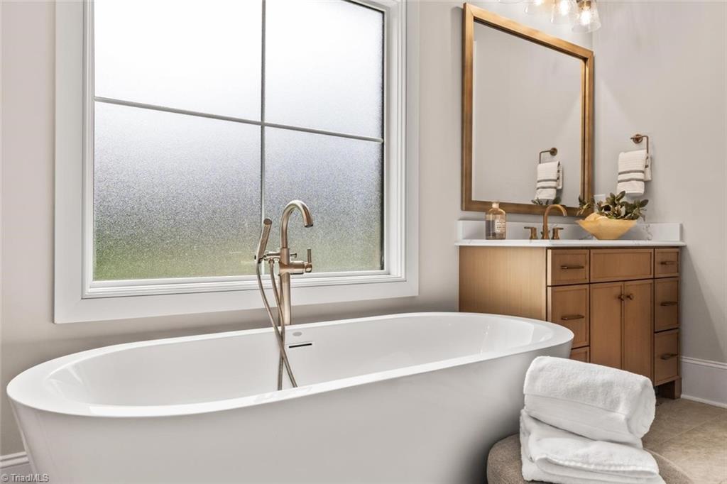 7020 Marseilles Court