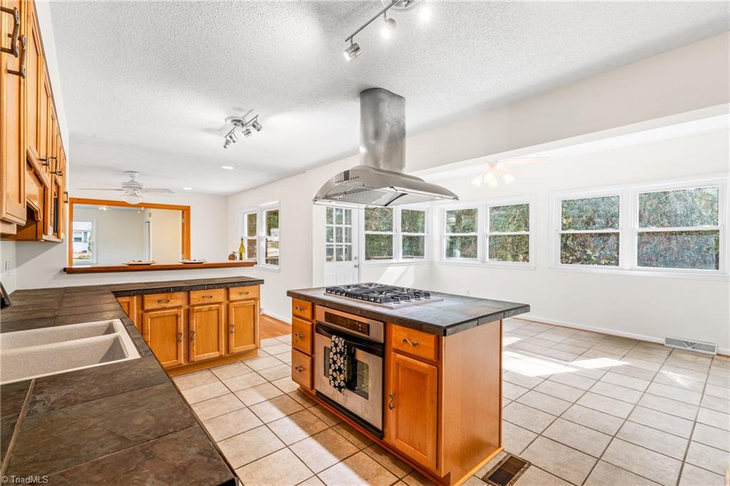4501 Foxcroft Road