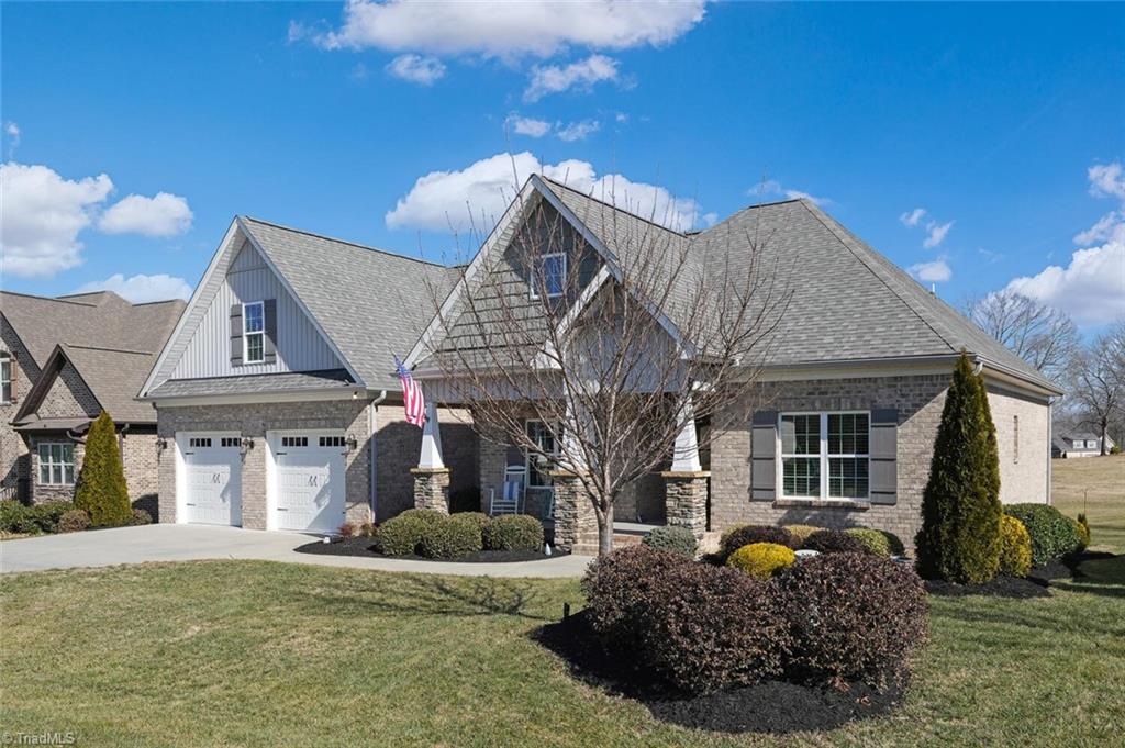 7806 Front Nine Drive