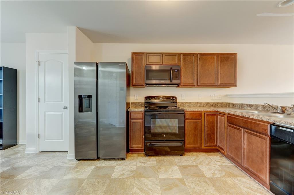447 Sandybrooke Drive