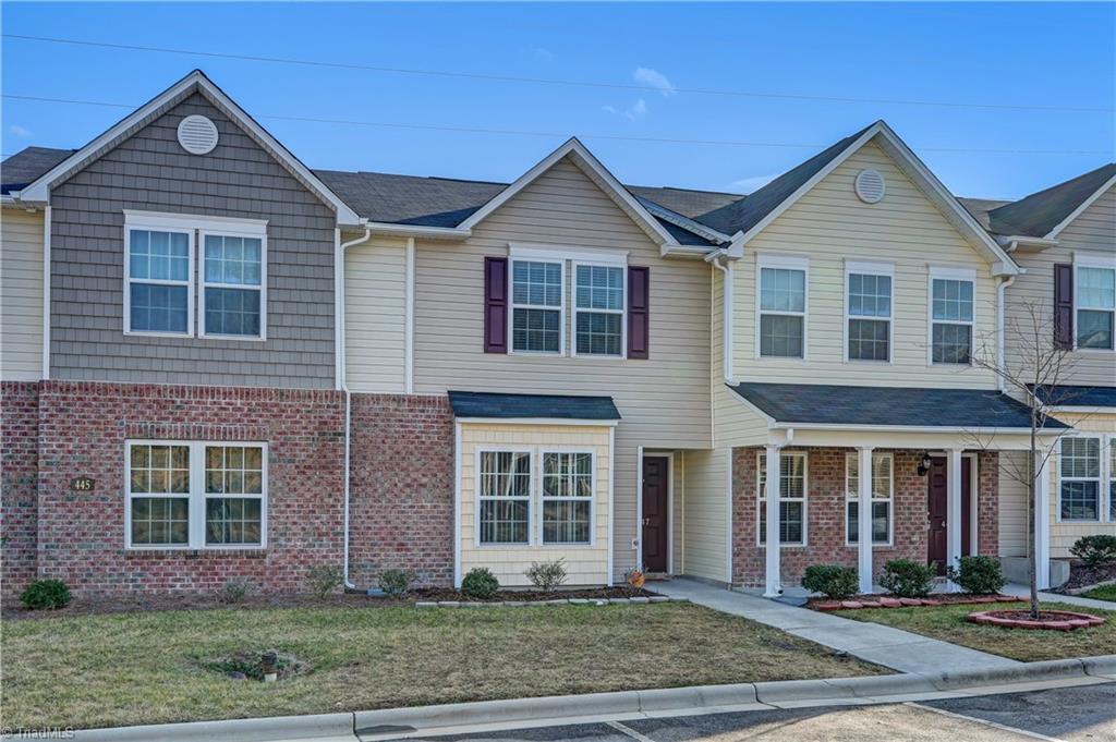 447 Sandybrooke Drive