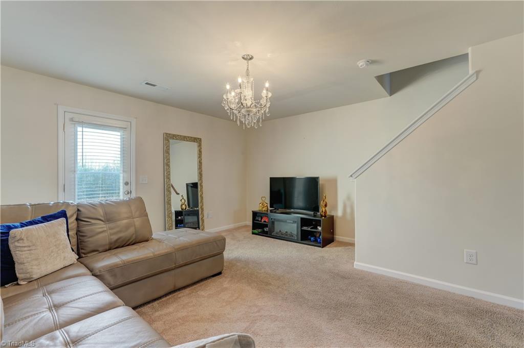 447 Sandybrooke Drive