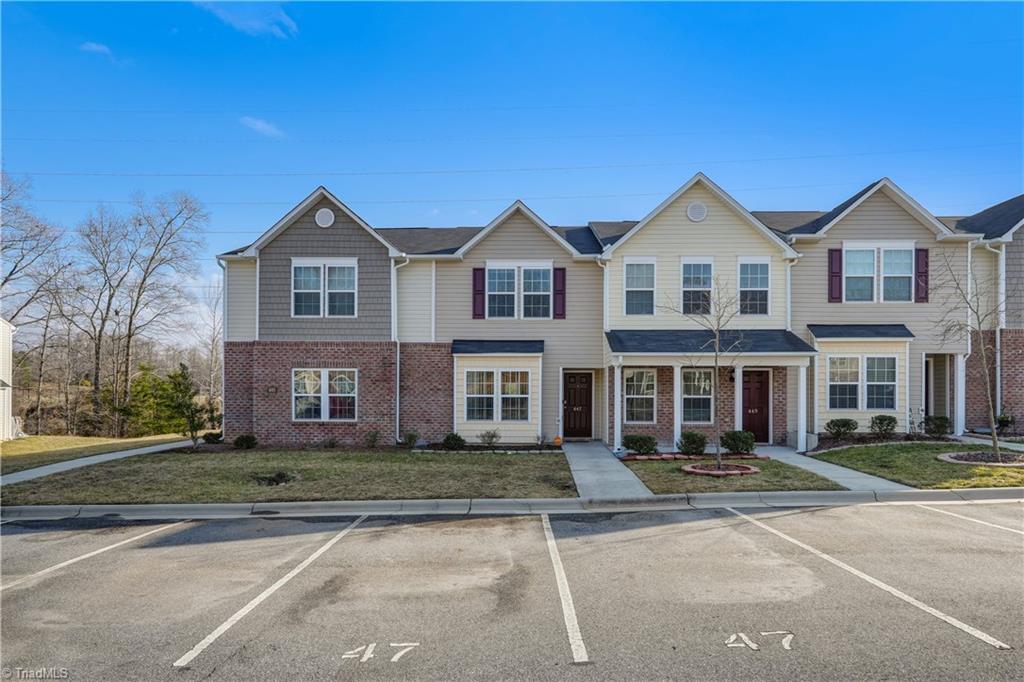 447 Sandybrooke Drive