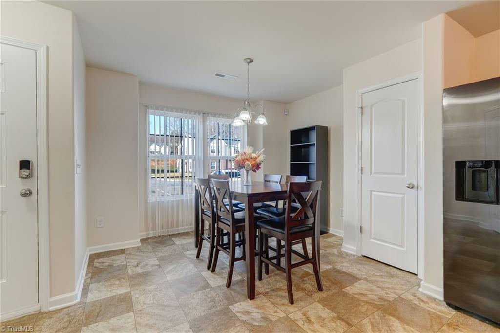447 Sandybrooke Drive