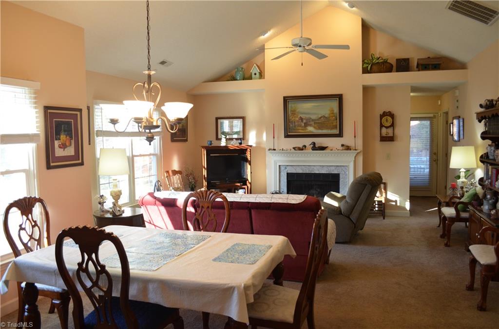 33 Cedar Knoll Drive