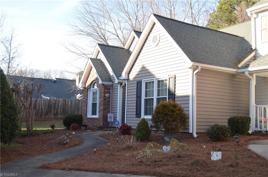 33 Cedar Knoll Drive