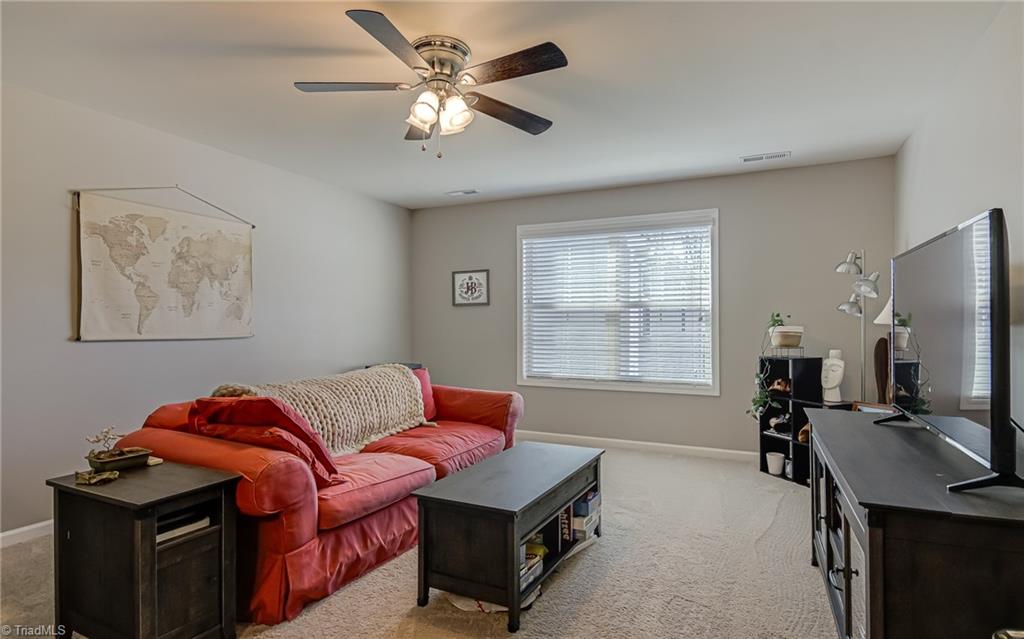 3 Harbor Glen Court