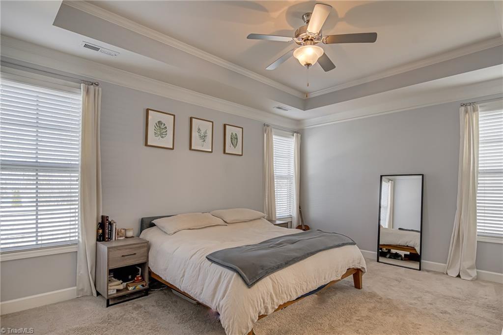 3 Harbor Glen Court