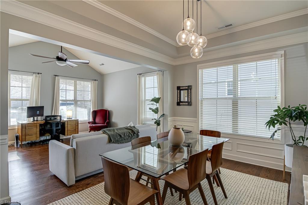 3 Harbor Glen Court