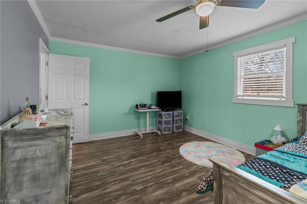 1455 Ridge Road
