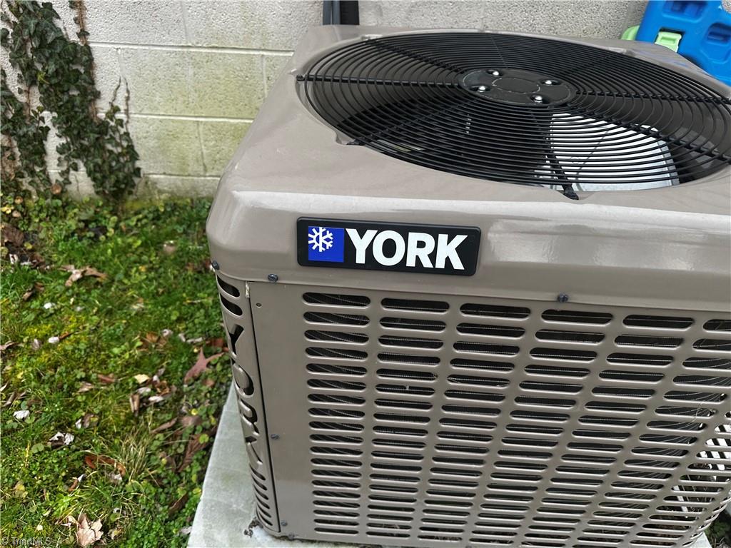 1701 Franklin Avenue