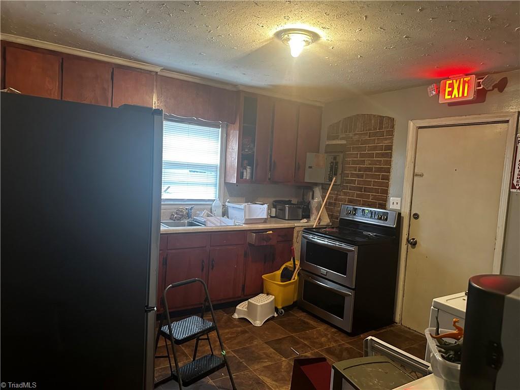 1701 Franklin Avenue