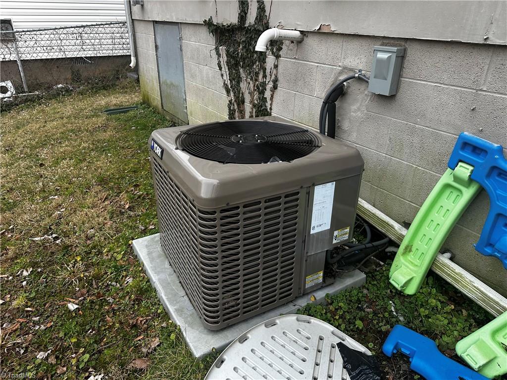 1701 Franklin Avenue