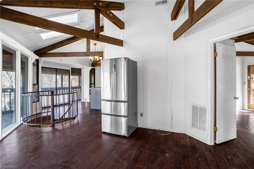 3310 Old Mill Farm Road