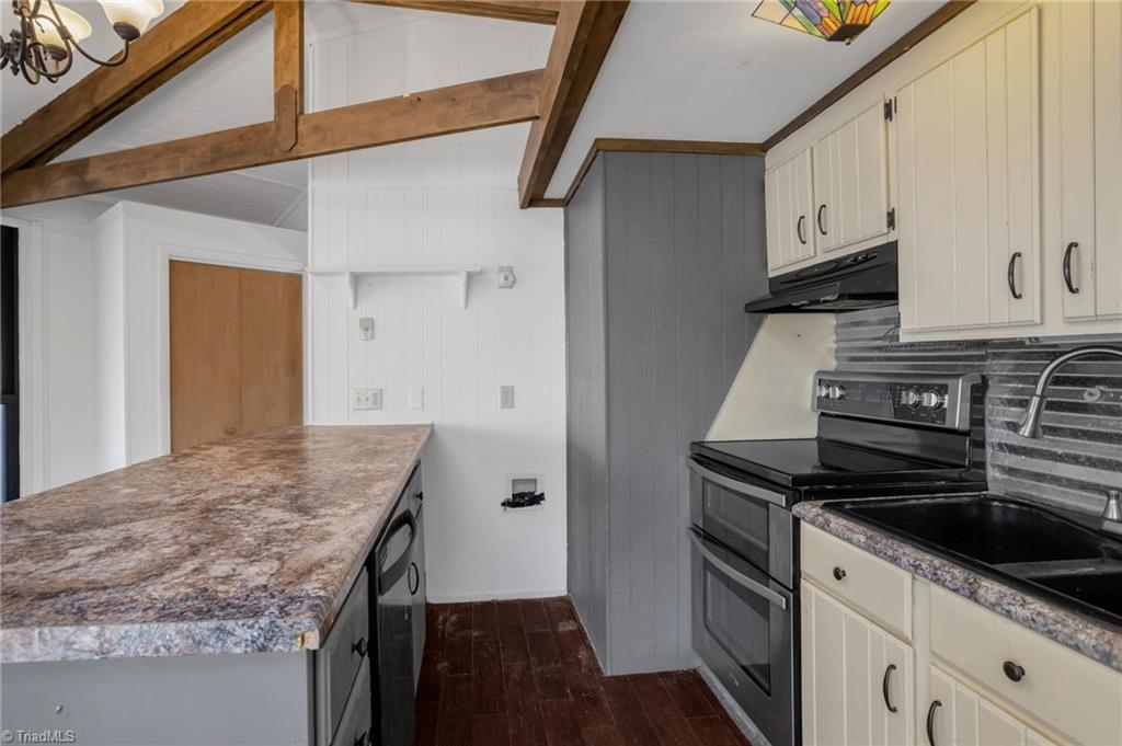 3310 Old Mill Farm Road