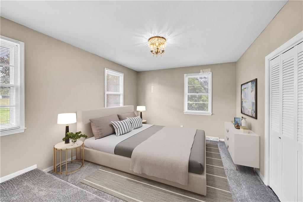 8192 US Highway 158 W