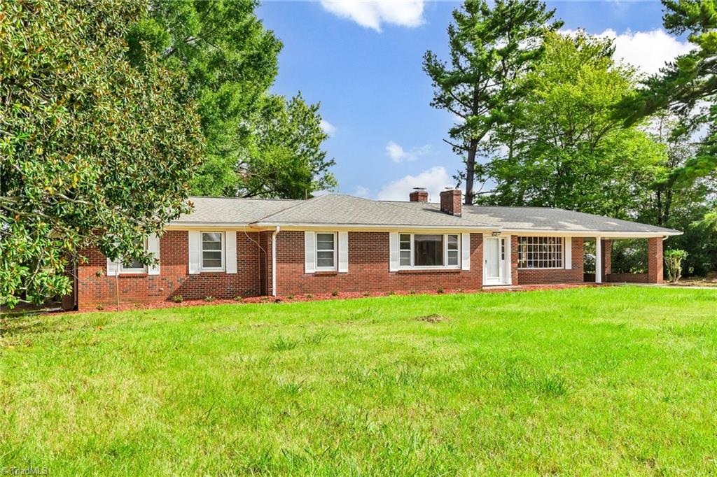 8192 US Highway 158 W