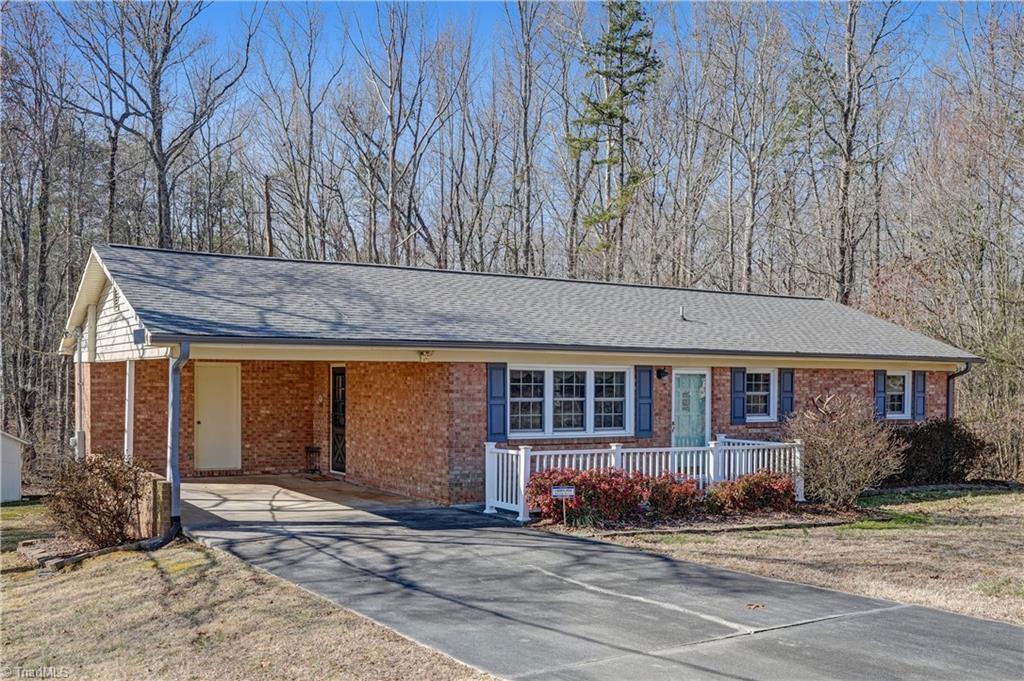 201 W Thomas Drive