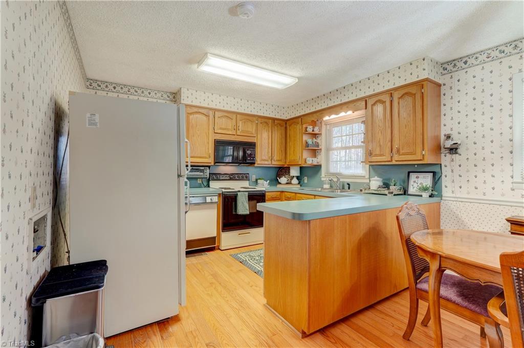 201 W Thomas Drive